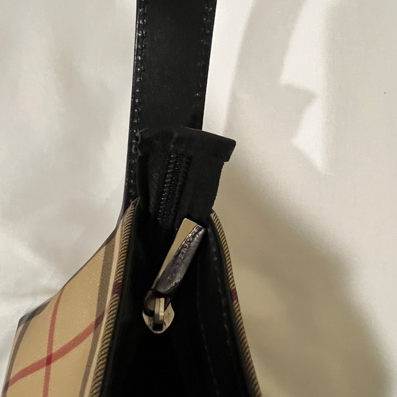 BURBERRY London Nova Check Coated Canvas Shoulder Bag BlackTan - Picture 12 of 12